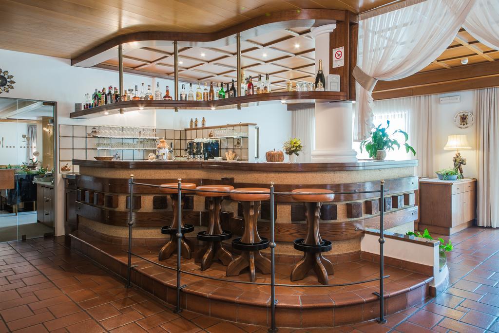 Hotel Salgart メラーノ エクステリア 写真