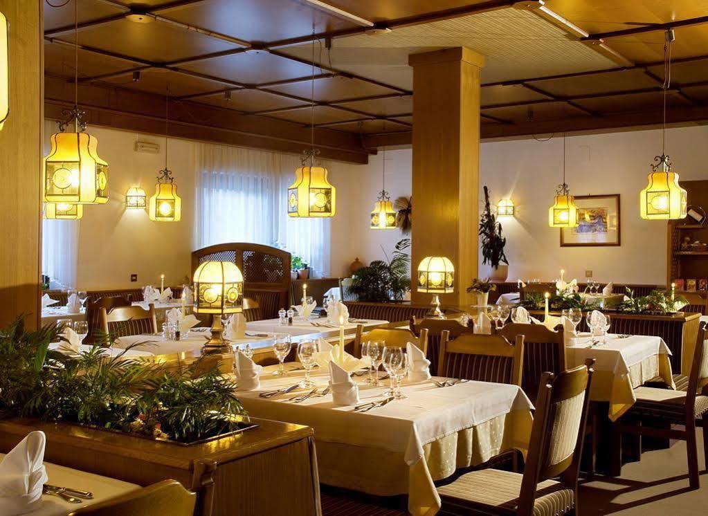 Hotel Salgart メラーノ エクステリア 写真